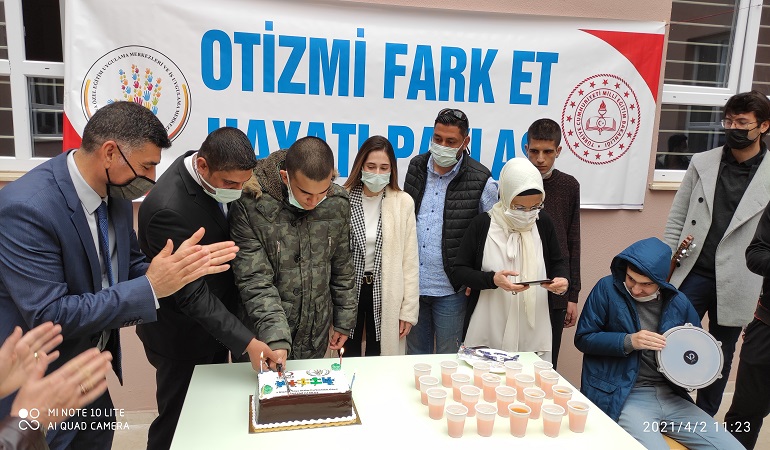 Otizimi Fark Et Hayatı Paylaş