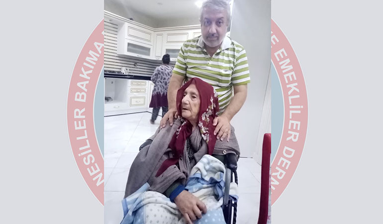 Engelli Kadın Tekerlekli Sandalyesine Kavuştu